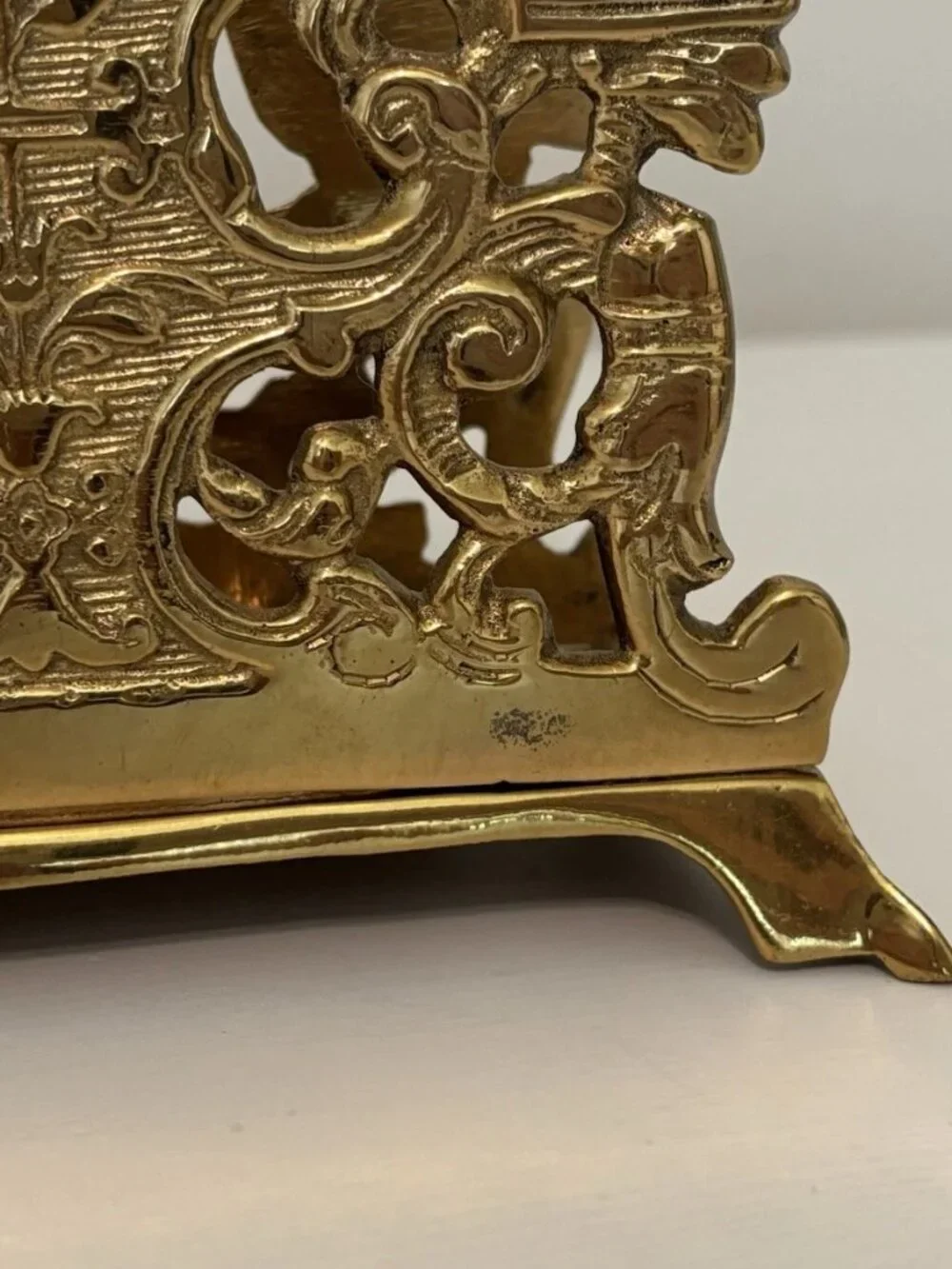 Maitland Smith Ornate Brass Letter or Napkin Holder Hand Made In India